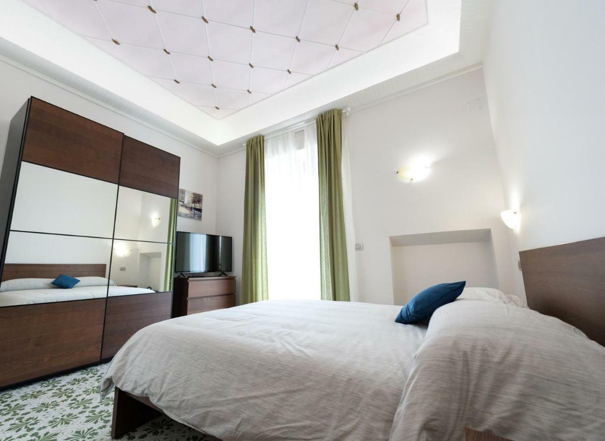 Bed & Breakfast Antonello 살레르노 외부 사진