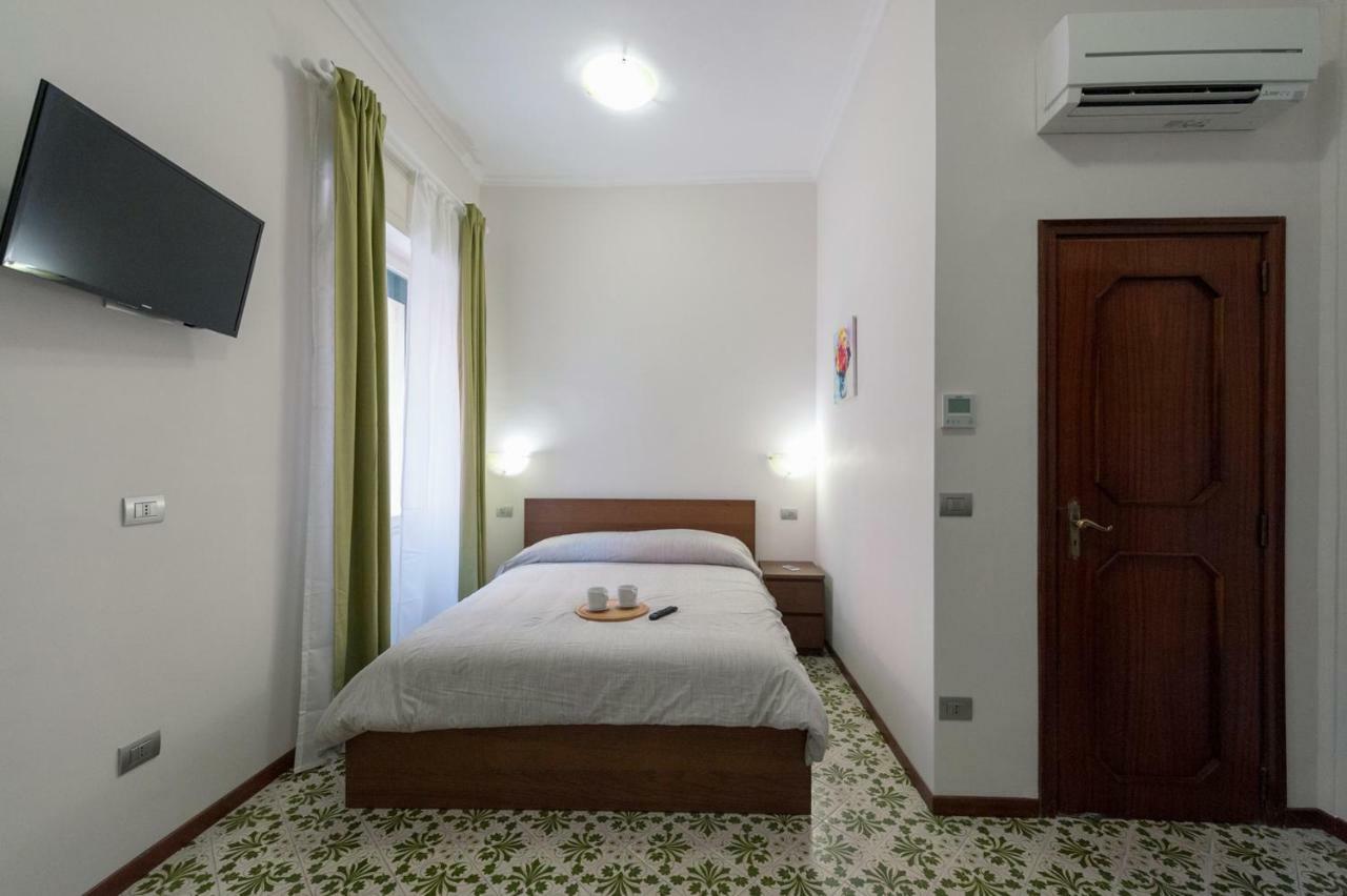 Bed & Breakfast Antonello 살레르노 외부 사진
